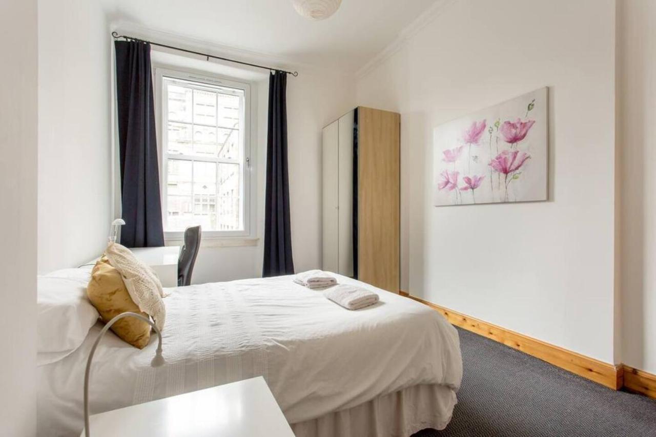 Joivy 3 Bed Flat In Old Town, Close To Grassmarket EDI Exterior photo