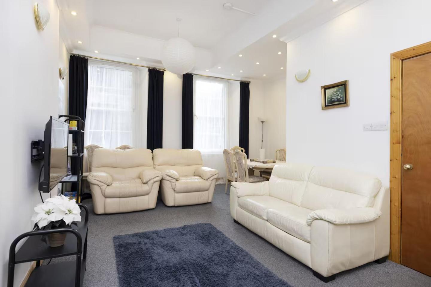 Joivy 3 Bed Flat In Old Town, Close To Grassmarket EDI Exterior photo
